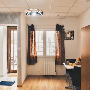 Chez Sophie - Part Bed & Breakfast Lione